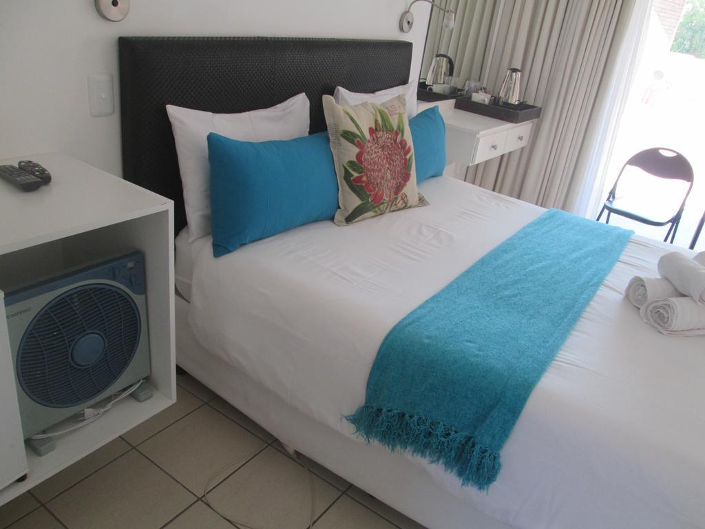 Emitem Bed & Breakfast Plettenberg Bay Room photo