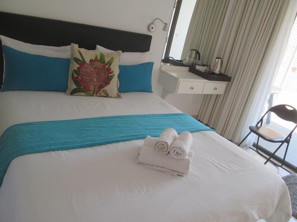 Emitem Bed & Breakfast Plettenberg Bay Room photo